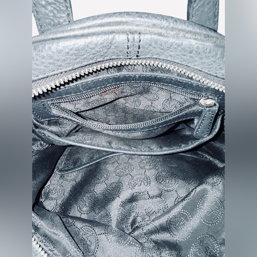 Michael Kors Rhea medium zip top leather pebbled backpack - Picture 6 of 13